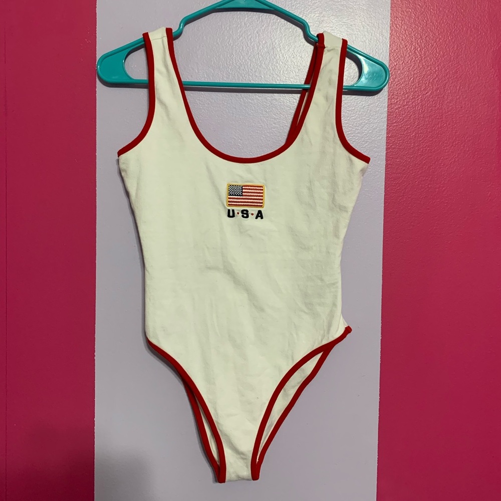 Forever 21 USA bodysuit